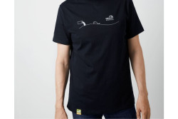 Tri�ko Geoff Anderson Organic Tee pollution �ierne