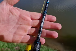  Pr�vla�ov� rybolov s pr�tom SPORTEX Black Arrow G4 ULR