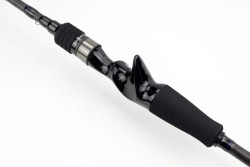  Ergonomick� baitcastov� dr�iak navijaka SPORTEX Magnific Finesse RS-2 M