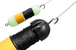 Zebco Black Cat Outrigger Float Marker plav�k so �n�rou na ozna�enie lovn�ho miesta sumcov